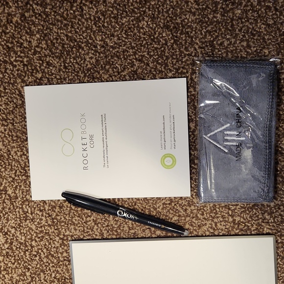 Rocketbook Reusable Core Executive Size Notebook and Pen - Picture 4 of 7